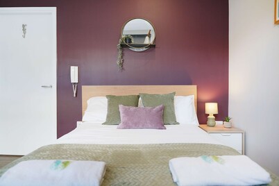 Modern Middlesbrough 1brsleeps 2By Stay With us