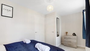 2 bedrooms - Stockton 2BR Retreat Sleeps 6 Stay With Us (Stockton-on-Tees)