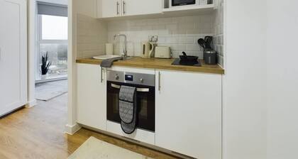 Stylish Studio in Manchester W/super Fast Wi-fi!
