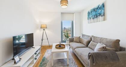 New! 1BR in Media City