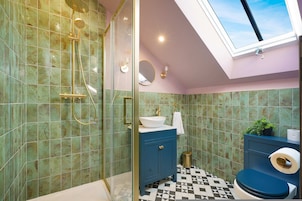 House | 1 bedroom