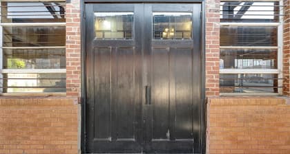 222 Union view Private Gated Parking