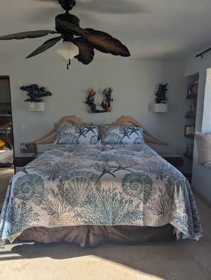Room - Cozy 1-bedroom condo in awesome Cabo San Lucas with AC and gym (Cabo San Lucas)