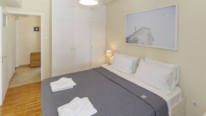Unclassified image, 3 of 16, button - Athenian Apt with Balcony Pagkrati by GHH (Athina)