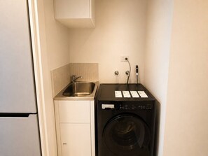 Interior - Olive & Ivory Resort | City Views + Parking (Southbank)