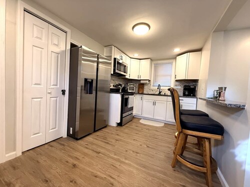 Modern Downtown Newton House Unit