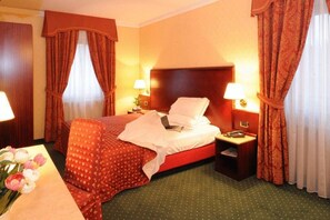 Coffres-forts dans les chambres, bureau