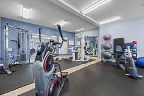 Fitness facility - Luxurious Waterfront 3 Bedroom Condo (Beaufort)