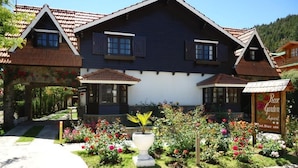 Exterior - Apart Rose Garden (San Martin de los Andes)