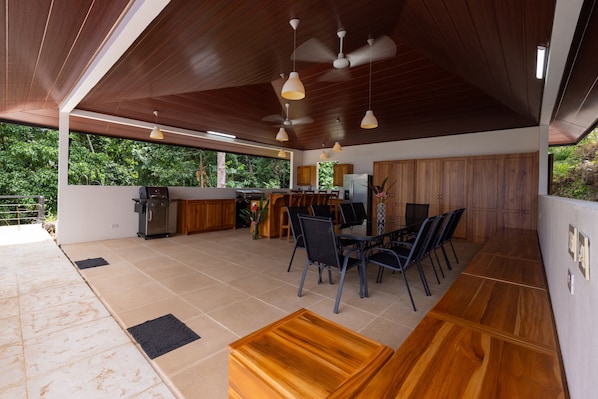 Ảnh chưa phân loại, 1 trong số 31 ảnh, nút