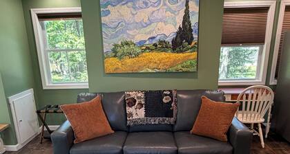 Private studio apartment with 1 car garage parking space