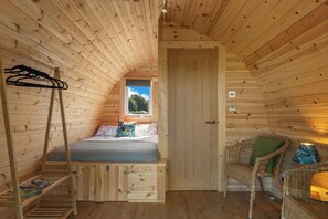 1 soverom, reiseseng for barn, wi-fi (inkludert) og sengetøy