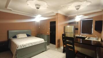 Wifi gratis y ropa de cama