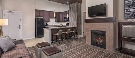 TV, fireplace, offices