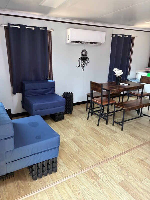 Dining - Vrbo Property (Barra de Navidad)