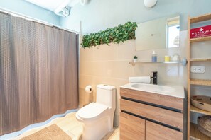 Bathroom - Vrbo Property (La Romana)