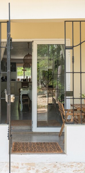Outdoor dining - Vrbo Property (La Romana)