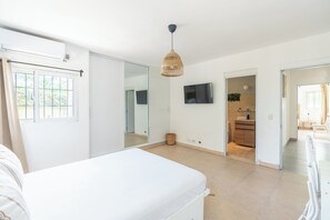 Room - Vrbo Property (La Romana)