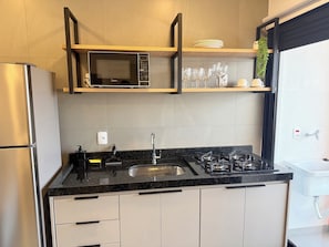 Departamento, aire acondicionado, vista a la ciudad | Cocina privada