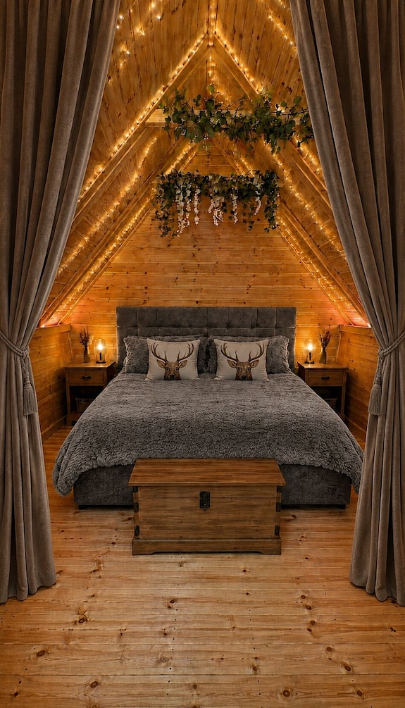 Roederer Cabin ~ Private Hot Tub & Sauna - Norfolk