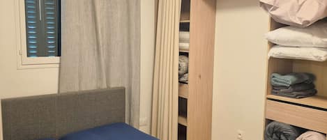 アイロン / アイロン台、WiFi、ベッドシーツ