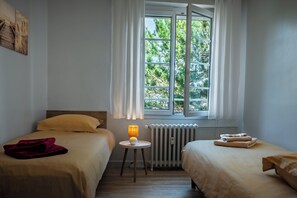 Strykjärn/strykbräda, gratis wi-fi och sängkläder