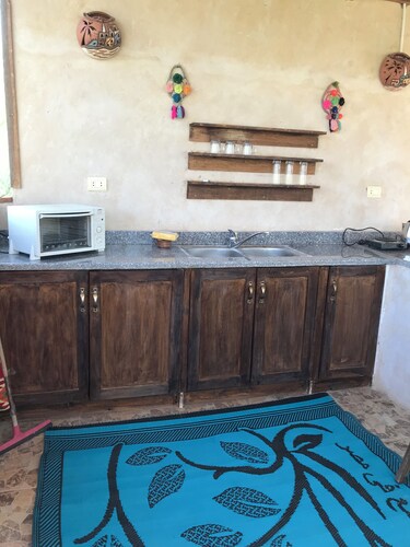 Cozy 1-bedroom apartment in delightful Siwa with AC