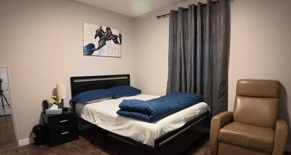 Entire Private Unit | Free Parking | Self Check-In