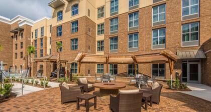 Free Breakfast | ADA Suite w/ Roll-in Shower