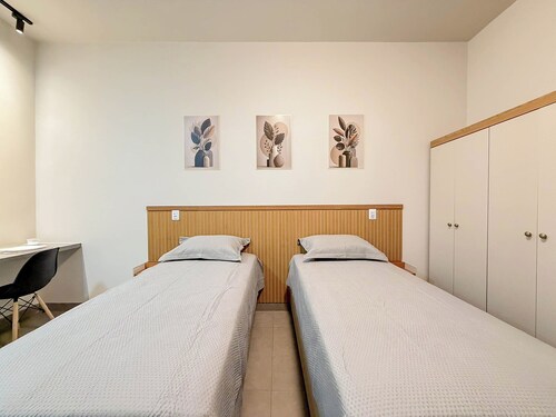 S02AP02 - New and cozy studio apartment in the city center. Comfort and practicality