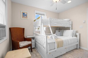 Room - Beach Block Brigantine Condo | Steps to Sand (Brigantine)