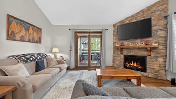 TV, fireplace, offices