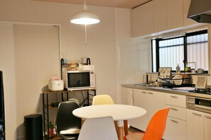 Dining - Vrbo Property (秩父市)