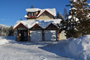Exterior - The Hummingbird Suite | Ski, Golf & Nature Escape (Kimberley)
