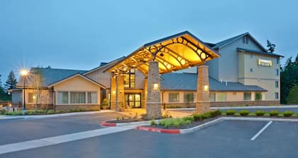 Studio Suite Near Paine Field | Free Breakfast!