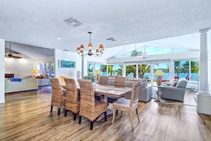 Interior - WTFR Home with pool, golf cart, large yard (Indian Rocks Beach)