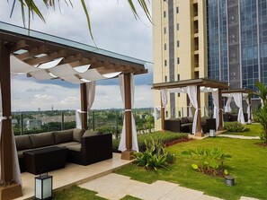 Exterior - Warm Space 2Br At Apartment Branz Bsd City (Tangerang)