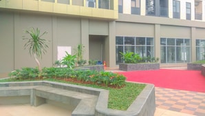 Unclassified image, 3 of 21, button - Convenient Studio At Apartment Transpark Cibubur (Depok)