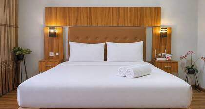 Modern Breezy Studio At Apartment Tamansari Skylounge Balikpapan