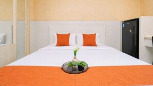 Ảnh chưa phân loại, 3 trong số 16 ảnh, nút