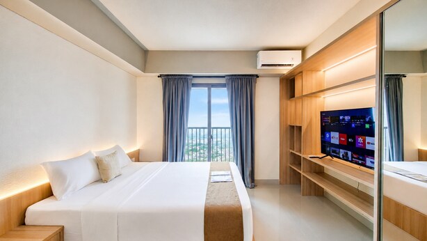Standard Apartment - Warm Stylish 1Br (No Living Room) At Apartment Bintaro Embarcadero (South Tangerang)