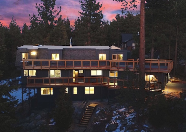 Exterior - Tahoe Sanctuary - Mtn Lake Views & AC (South Lake Tahoe)