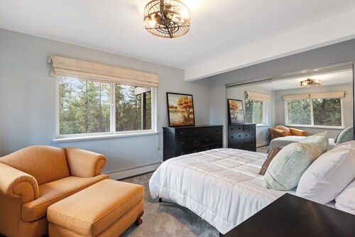 Tahoe Sanctuary - Mtn Lake Views & AC