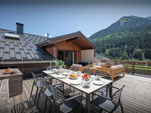 Outdoor dining - Penthouse Mont Grange - Enjoy the mountain views at any time - OVO Network (La Chapelle-d'Abondance)