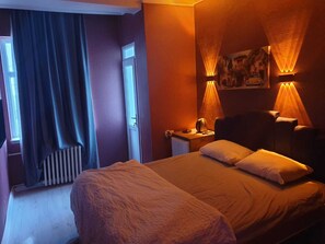Unclassified image, 5 of 8, button - ÇANKAYA OTEL (Ankara)