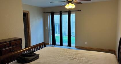 Welcoming and spacious 2-bedroom townhome in Lake Charles