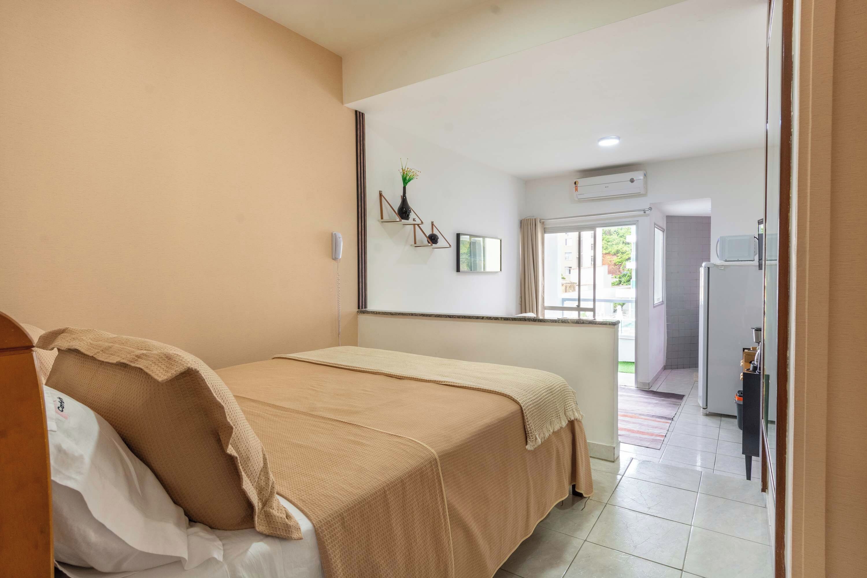 1 chambre, fer et planche à repasser, Wi-Fi, draps fournis