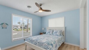 Unclassified image, 4 of 64, button - 4BR Bradenton Retreat | Pool, Waterfront (Bradenton)