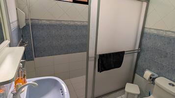 Hair dryer, towels