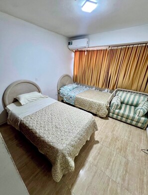 2 Schlafzimmer, Internetzugang, Bettwäsche